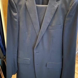 Blue Bonobos suit - size 38L